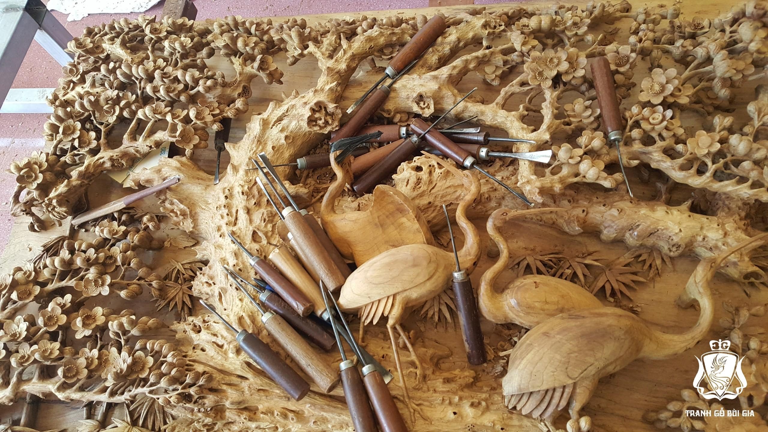 PHI MINH TÚC THỰC - Điển Tích Tranh Cổ Hàng Nghìn Năm Qua - Tranh gỗ Bùi Gia